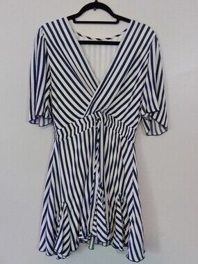 Boutique Surplice Ruffle Striped Mini Dress Dress Size Medium (Estimated) Navy